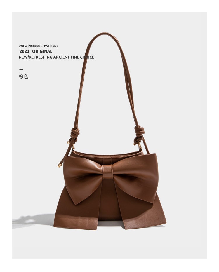 Fall / Winter Season Brown Clean Look Bag | Trending